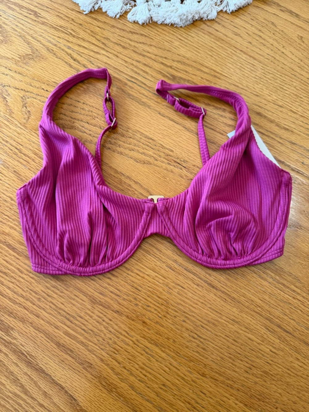 NWT Hollister Swim Top Curvy XS